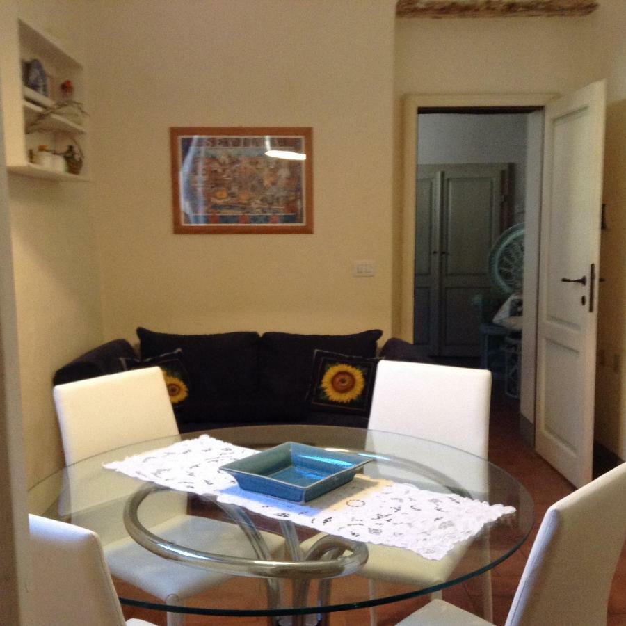Holiday home Il Glicine